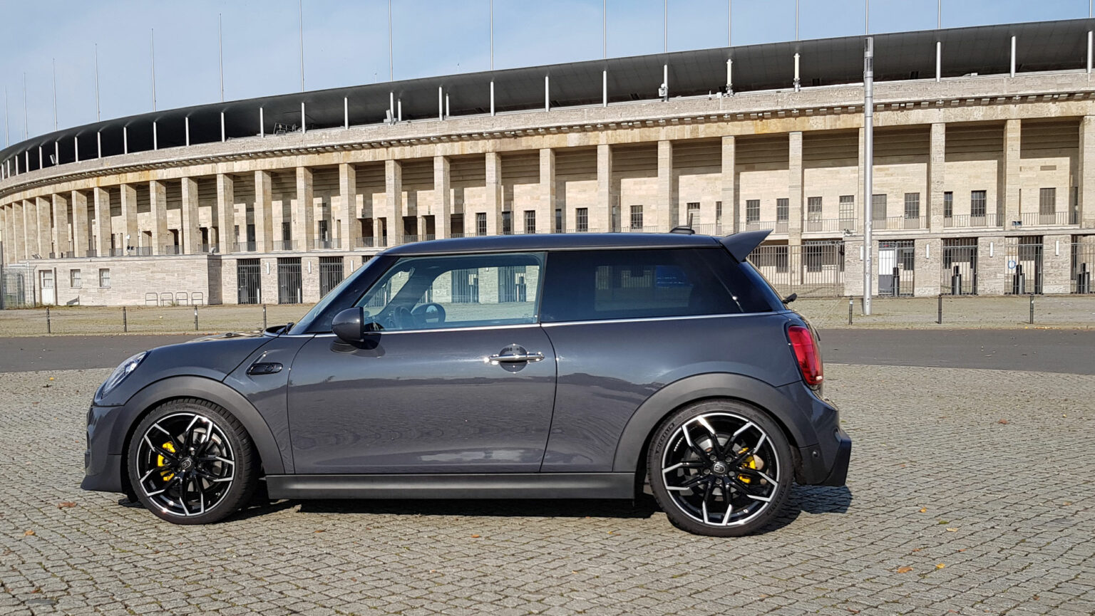 Mini_cooperS_F56-Moshammer-rearwing-rearspoiler-evo_s_pro-5-1.jpg