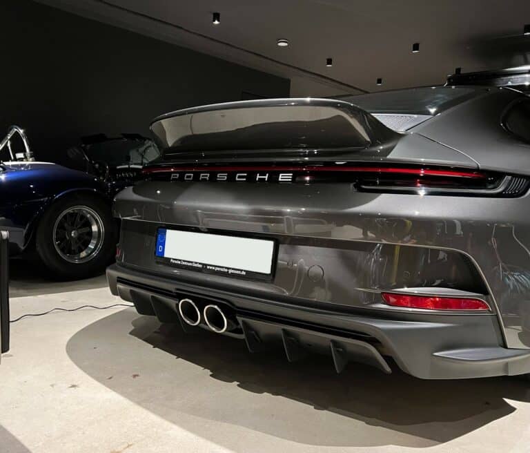 Porsche 992 GT3 Touring Ducktail